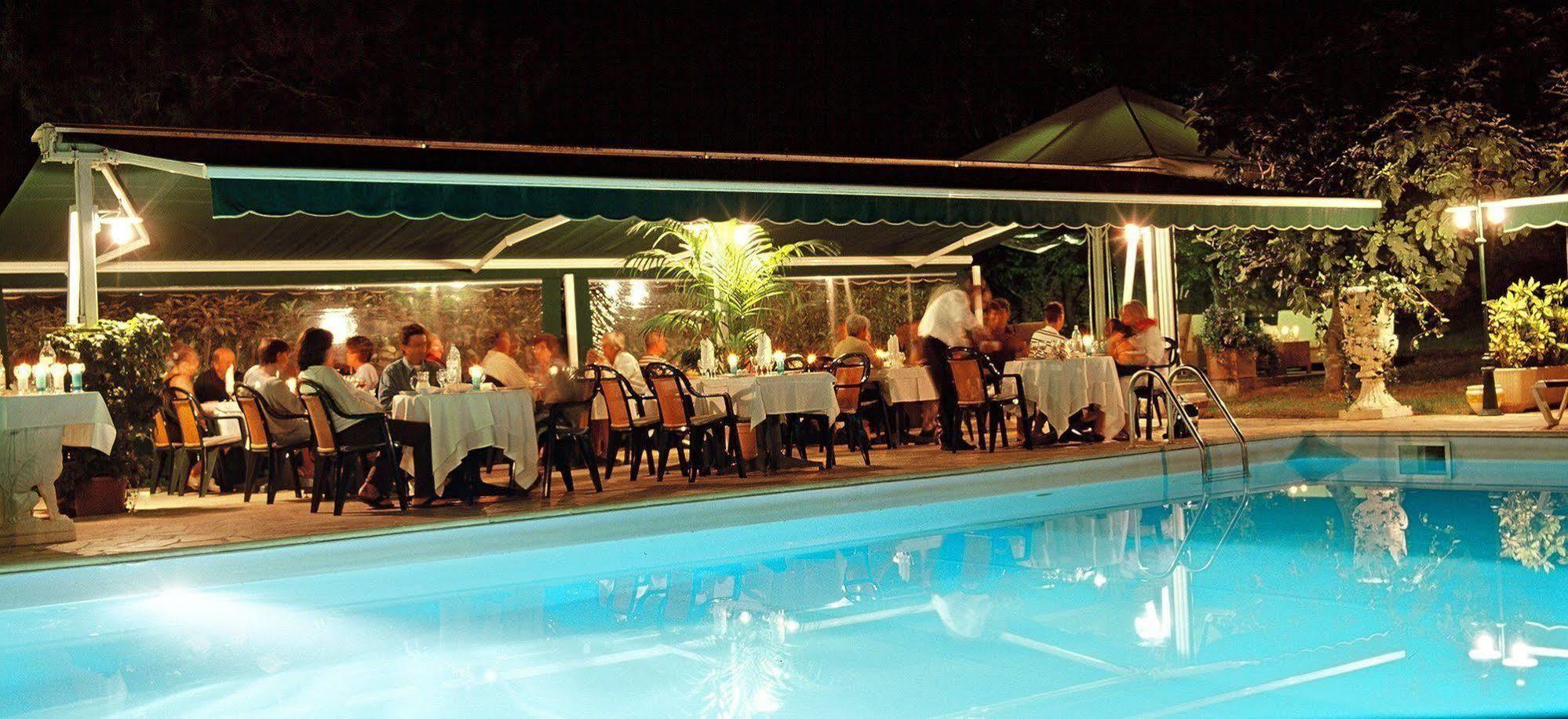 Résidence hôtelière A TRAMA Bonifacio  Extérieur photo